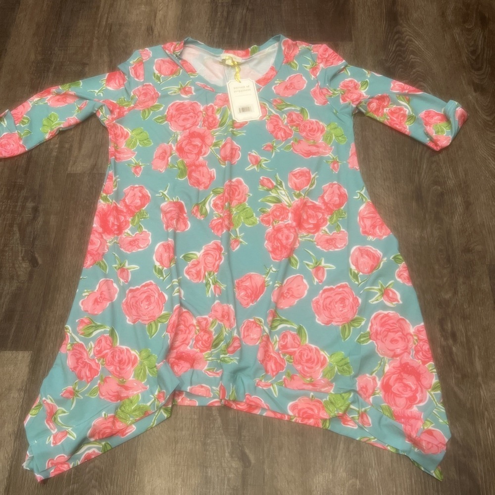 NEW-Simply Southern~SMALL~Rose Flowy Tunic Top